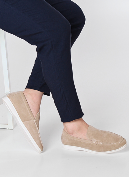 Elegant Suede Yacht Loafers - Beige